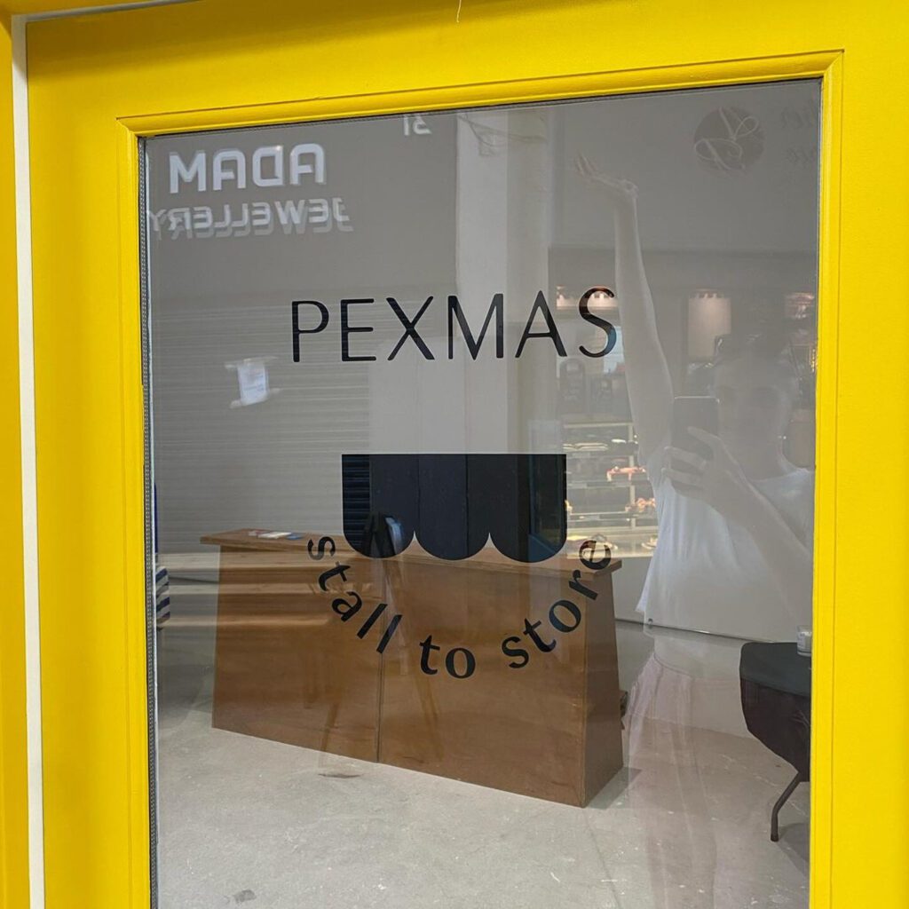 Pexmas in Market Row